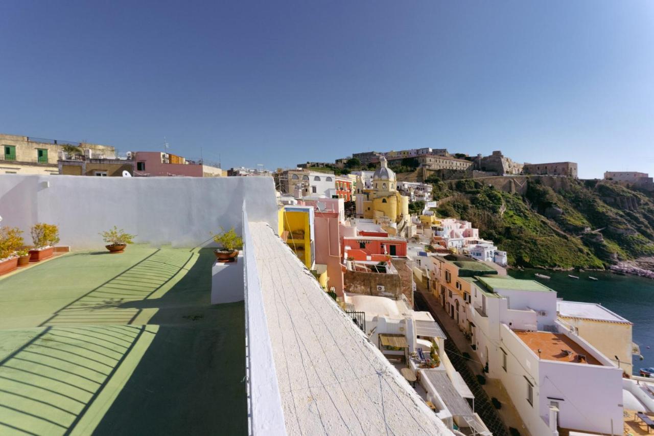 Апартаменты Torretta Corricella- Torretta Прочида Экстерьер фото