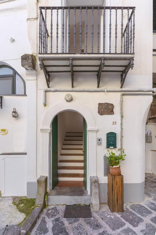 Апартаменты Torretta Corricella- Torretta Прочида Экстерьер фото